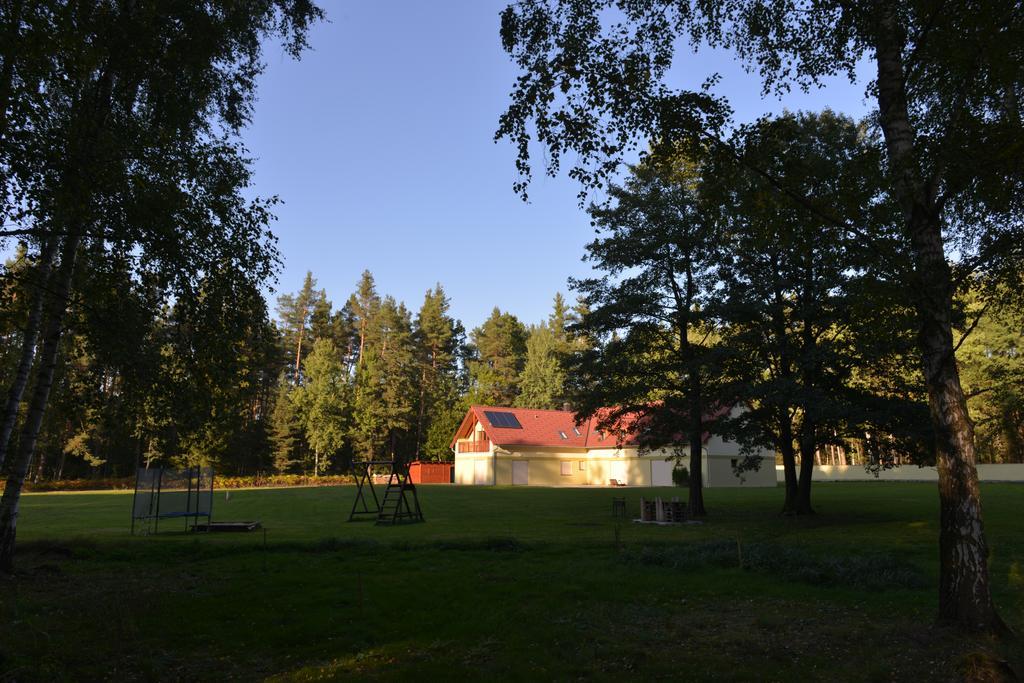 Penzion U Blatce Hotell Nové Hrady Exteriör bild